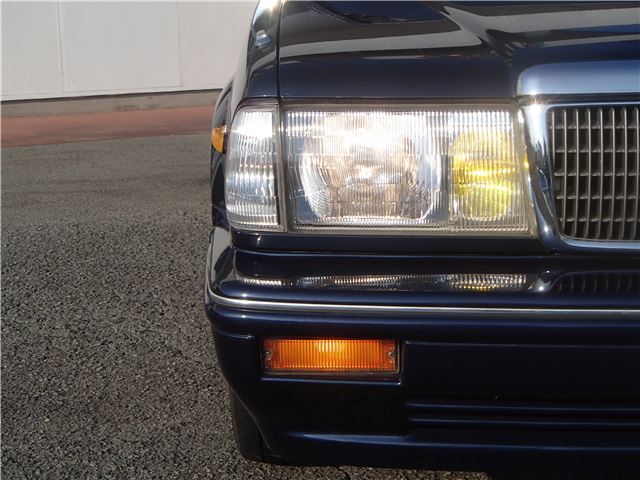 صورة 8 لـ 1994 Nissan GLORIA