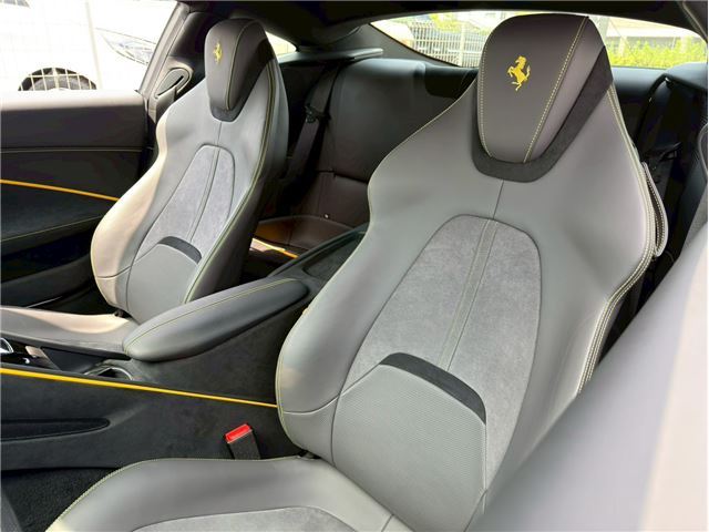 2021 Ferrari ROMA — миниатюра 25