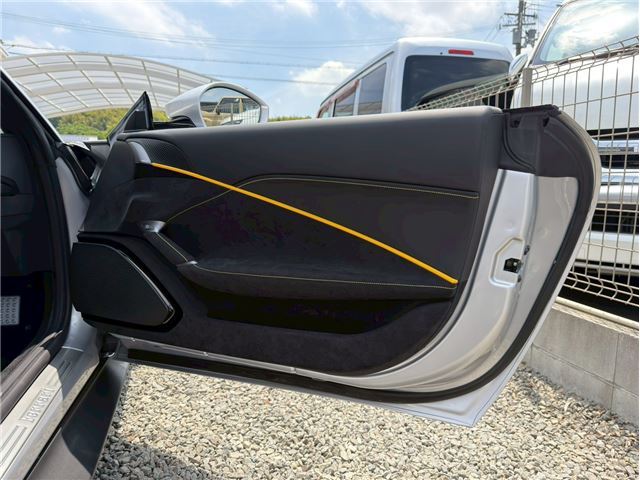 2021 Ferrari ROMA — миниатюра 35