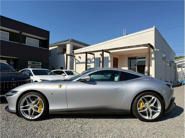 2021 Ferrari ROMA — миниатюра 45