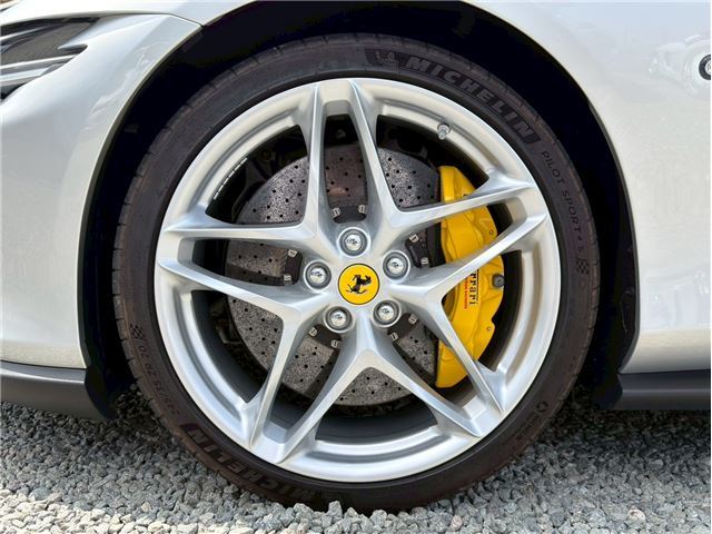2021 Ferrari ROMA — миниатюра 55