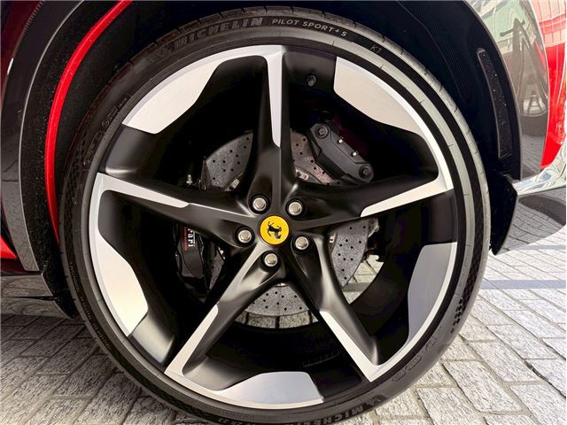 2024 Ferrari PUROSANGUE — миниатюра 38
