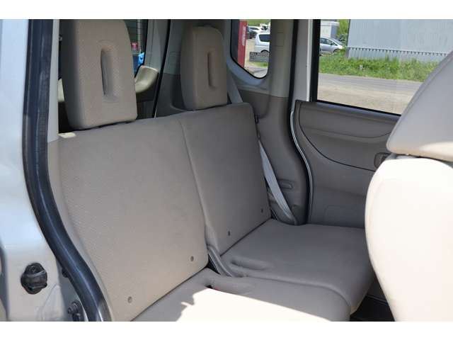 2012 Honda N-BOX+ — миниатюра 27