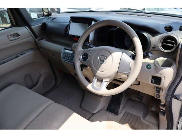 2012 Honda N-BOX+ — миниатюра 31