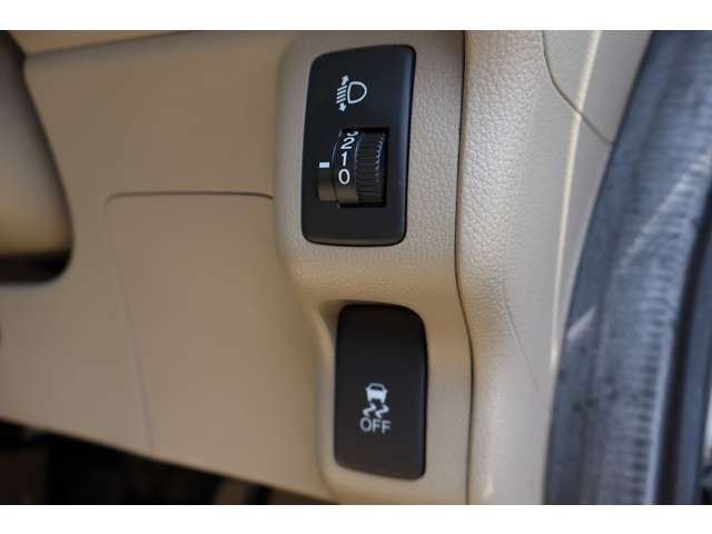2012 Honda N-BOX+ — миниатюра 33