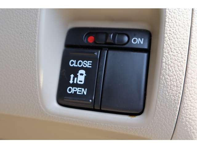 2012 Honda N-BOX+ — миниатюра 34