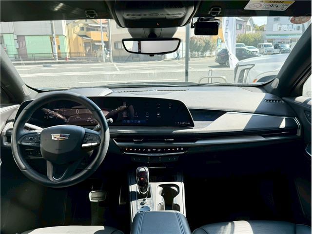 2025 Cadillac XT4 缩略图 31
