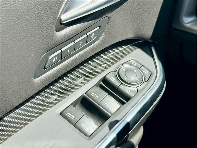 2025 Cadillac XT4 缩略图 52