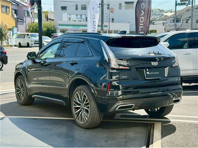 2025 Cadillac XT4 照片 9