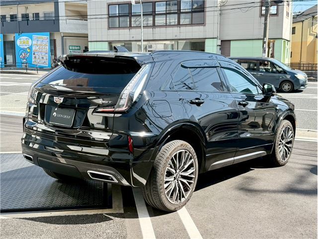 2025 Cadillac XT4 照片 7