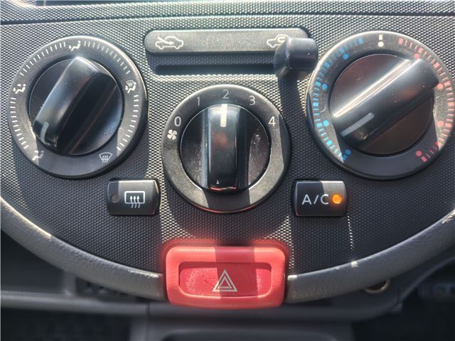 2012 Nissan AD — миниатюра 16