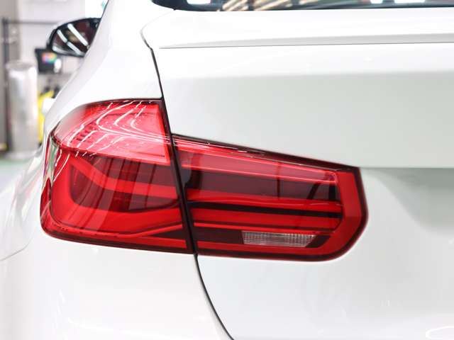 2016 BMW M3 SEDAN 缩略图 37