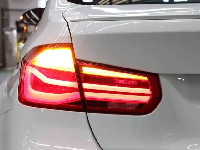 2016 BMW M3 SEDAN 缩略图 38
