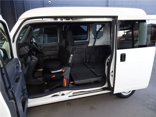 صورة مصغرة 12 لـ 2018 Honda N-VAN