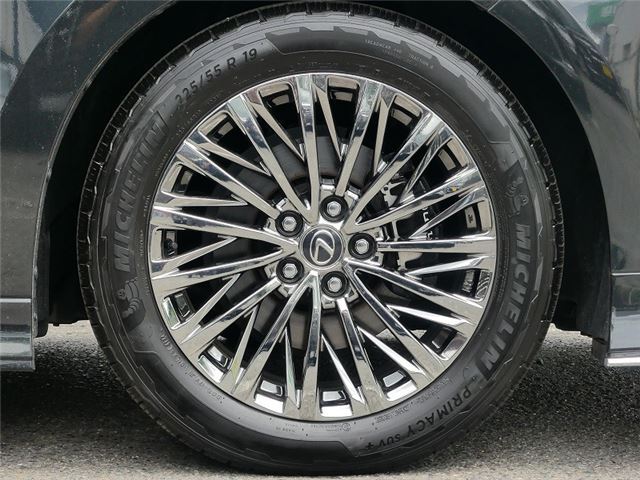 2024 Lexus LM thumbnail 49