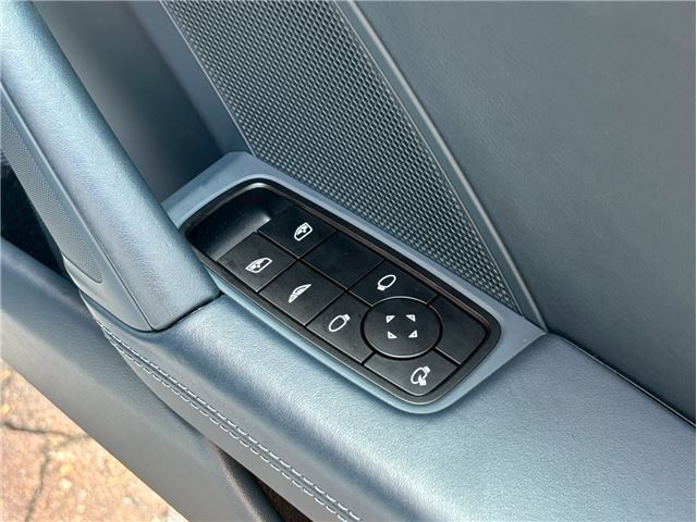 2022 Porsche 911 — миниатюра 21