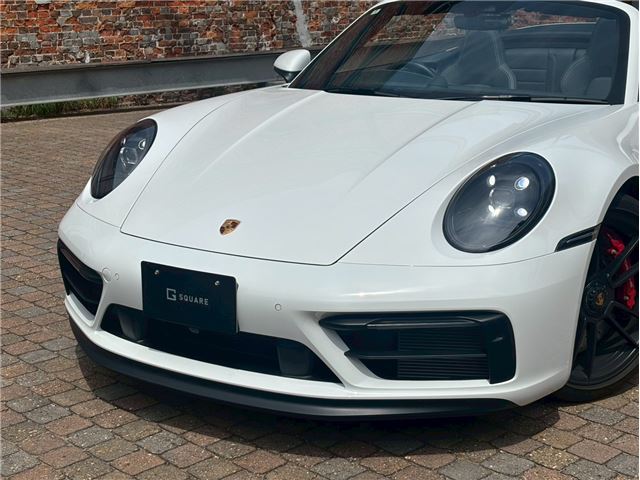 2022 Porsche 911 — миниатюра 37