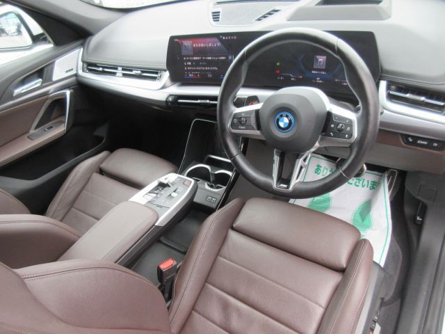 2023 BMW IX1 thumbnail 28