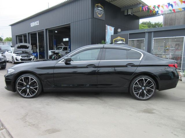 2023 BMW 5 SERIES — миниатюра 19