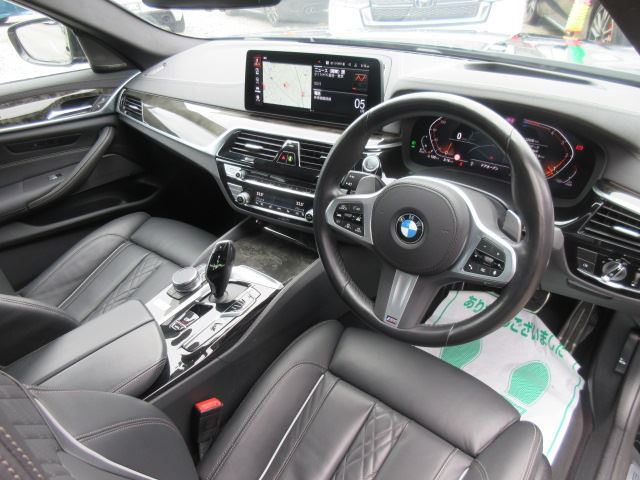 2023 BMW 5 SERIES — миниатюра 24