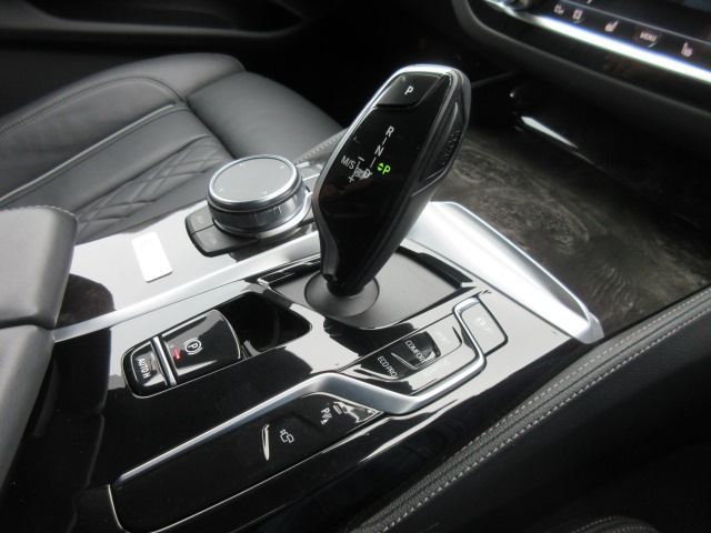 2023 BMW 5 SERIES — миниатюра 55