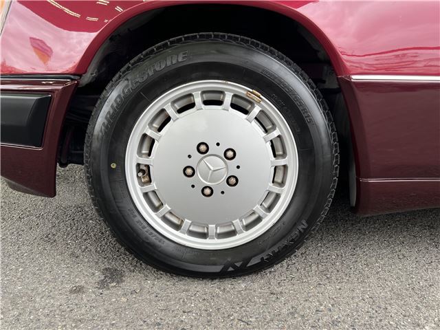 1991 Mercedes-BENZ MEDIUM-CLASS 缩略图 24