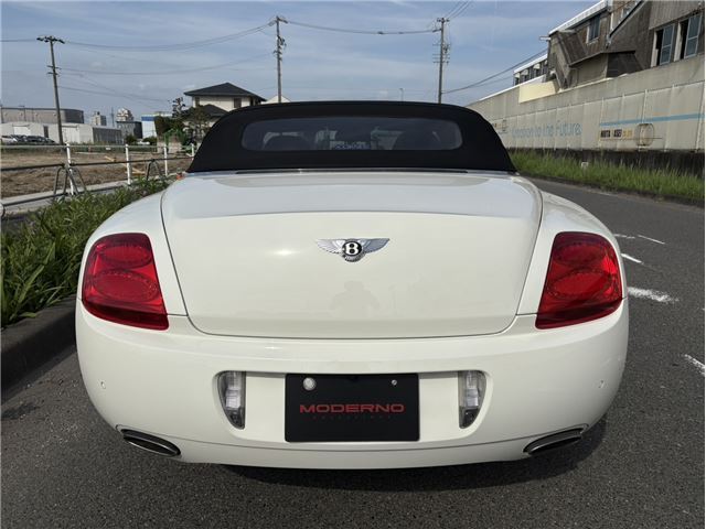 2007 Bentley CONTINENTAL GTC — миниатюра 17