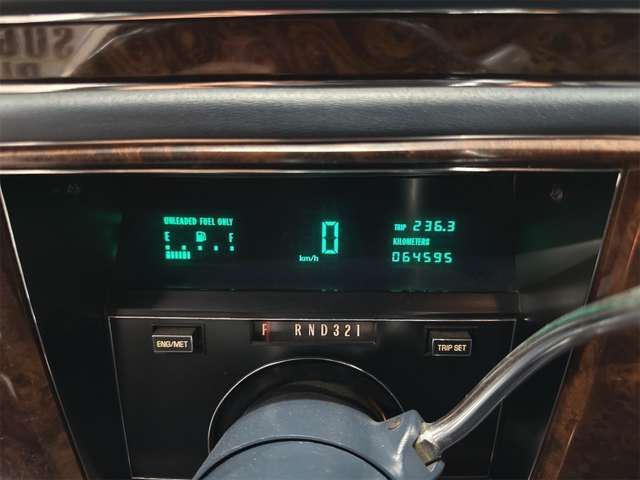 1992 Cadillac FLEETWOOD thumbnail 28