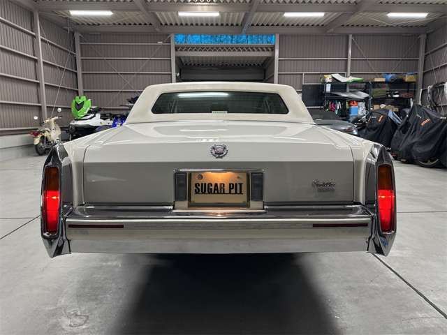 صورة 9 لـ 1992 Cadillac FLEETWOOD