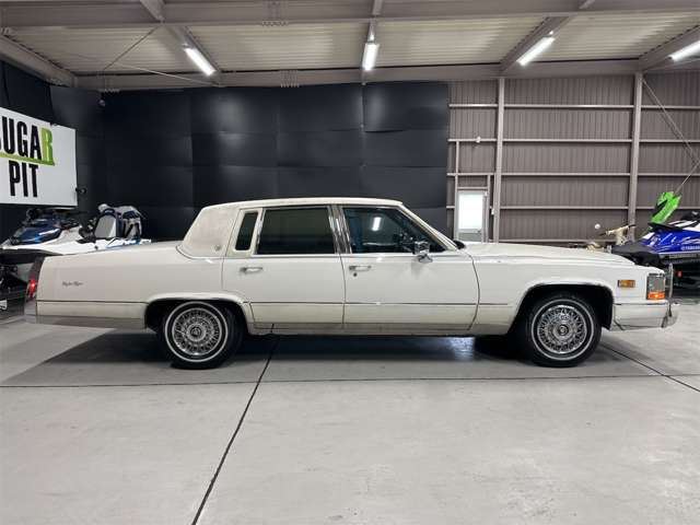 صورة 7 لـ 1992 Cadillac FLEETWOOD
