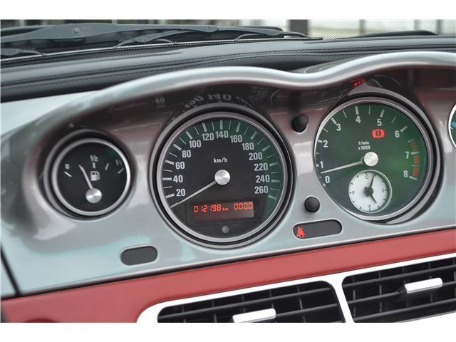 2002 BMW Z8 thumbnail 12