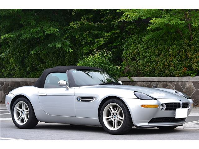 2002 BMW Z8 photo 2