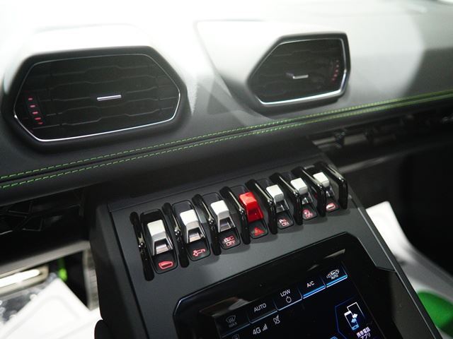 صورة مصغرة 23 لـ 2021 Lamborghini HURACAN