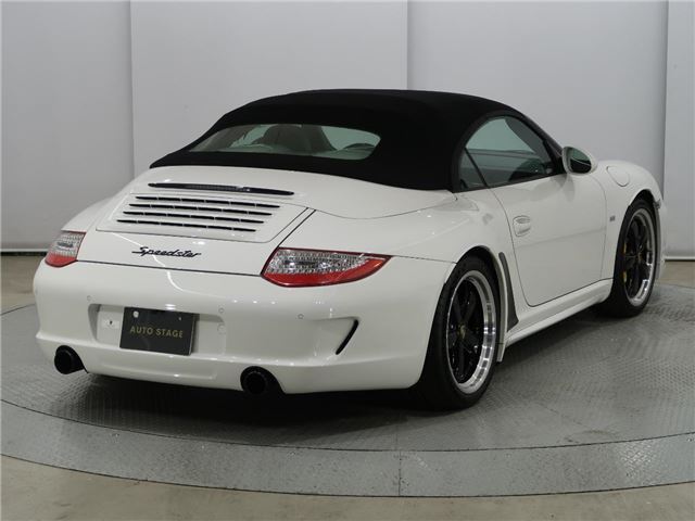 2011 Porsche 911 — миниатюра 2