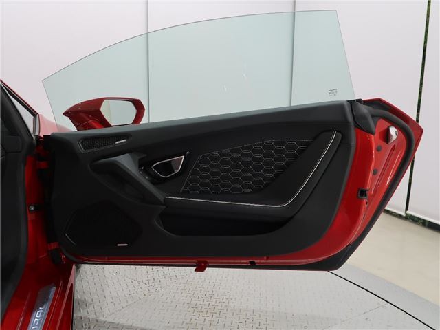 صورة مصغرة 17 لـ 2022 Lamborghini HURACAN