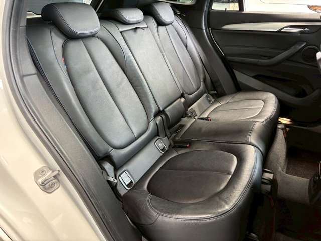 2016 BMW X1 photo 8