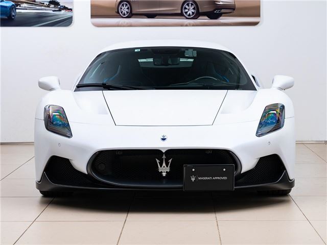 صورة 10 لـ 2022 Maserati MC20