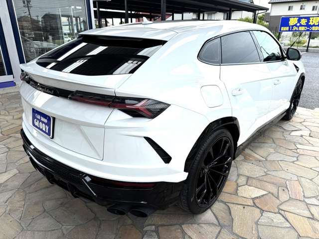 2018 Lamborghini URUS — миниатюра 68