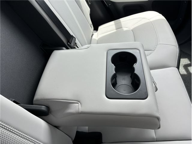 2025 LAND Rover DEFENDER thumbnail 20