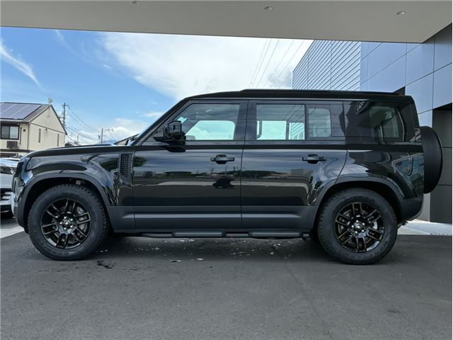 2025 LAND Rover DEFENDER thumbnail 8