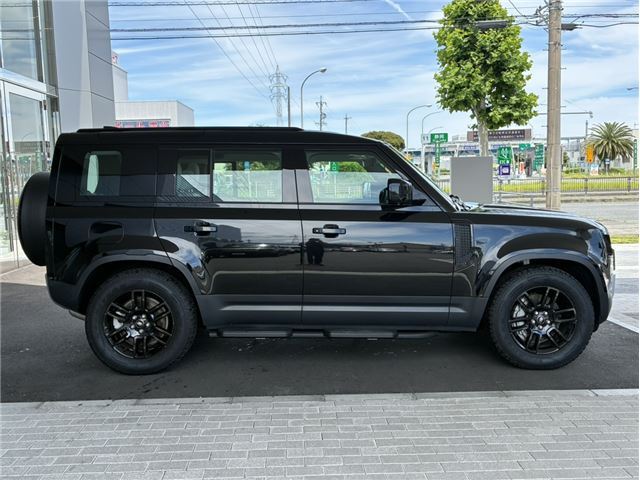 2025 LAND Rover DEFENDER thumbnail 5