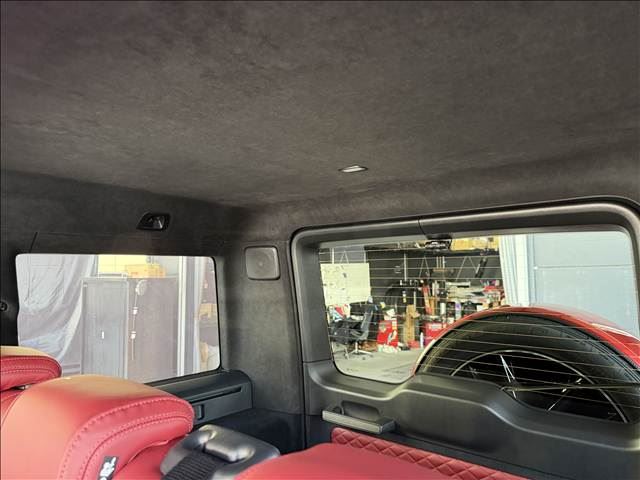 2025 Mercedes-BENZ G-CLASS — миниатюра 20