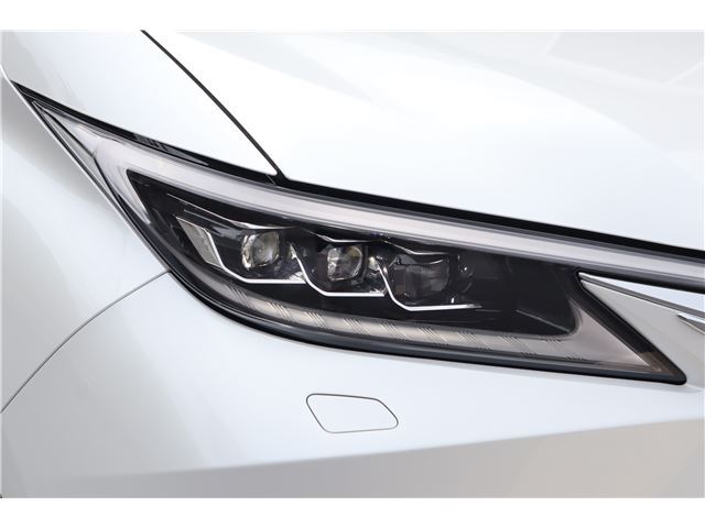 2024 Lexus LM thumbnail 13