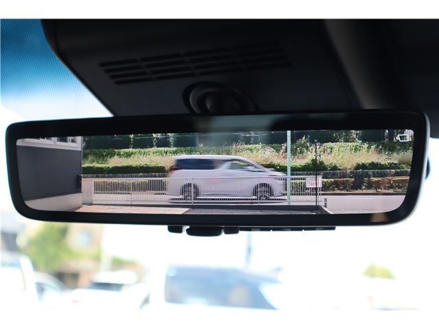2024 Lexus LM thumbnail 50