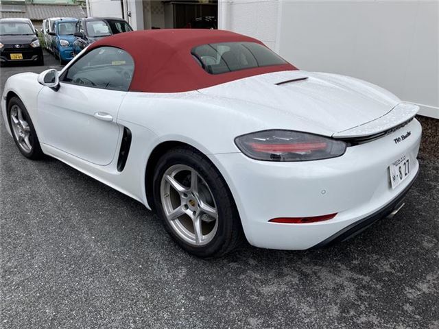 صورة مصغرة 2 لـ 2020 Porsche 718 BOXSTER