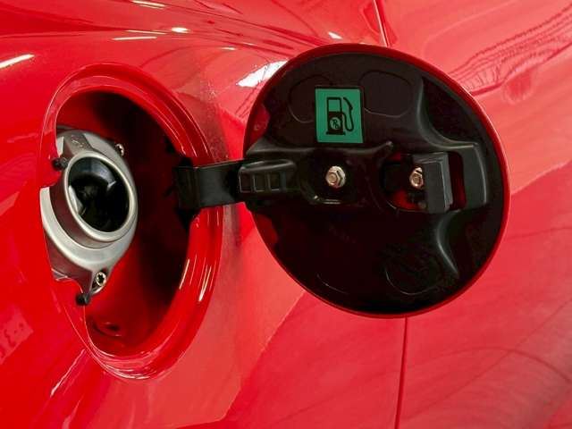 صورة مصغرة 21 لـ 2016 Ferrari CALIFORNIA T