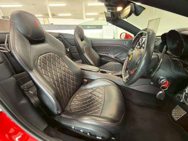 صورة مصغرة 44 لـ 2016 Ferrari CALIFORNIA T