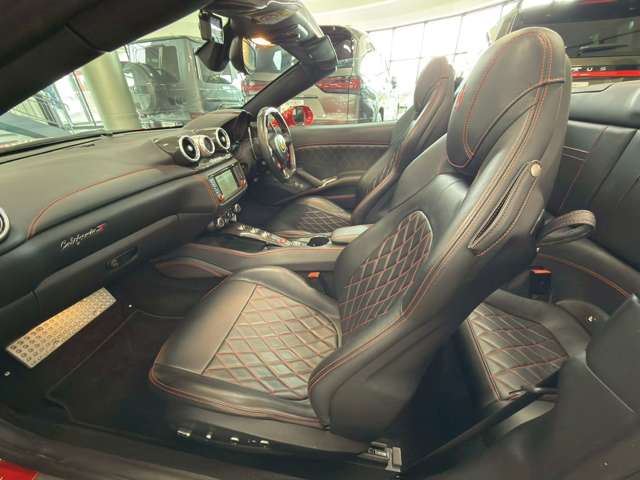 صورة مصغرة 47 لـ 2016 Ferrari CALIFORNIA T