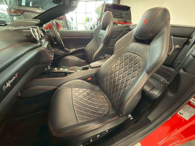 صورة مصغرة 48 لـ 2016 Ferrari CALIFORNIA T