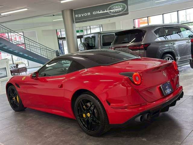 صورة مصغرة 5 لـ 2016 Ferrari CALIFORNIA T